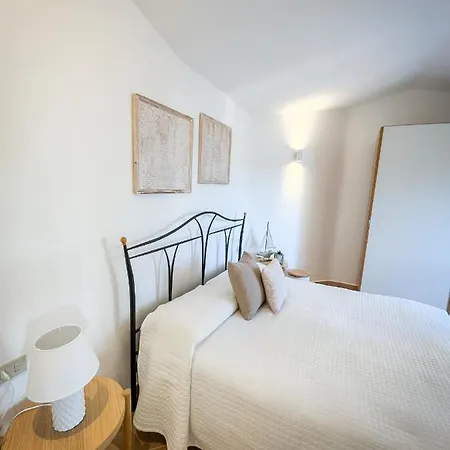 Casa Carmen - Attico Vista Mare * Porto San Paolo (Sardinia)