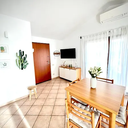 Casa Carmen - Attico Vista Mare * Porto San Paolo (Sardinia)